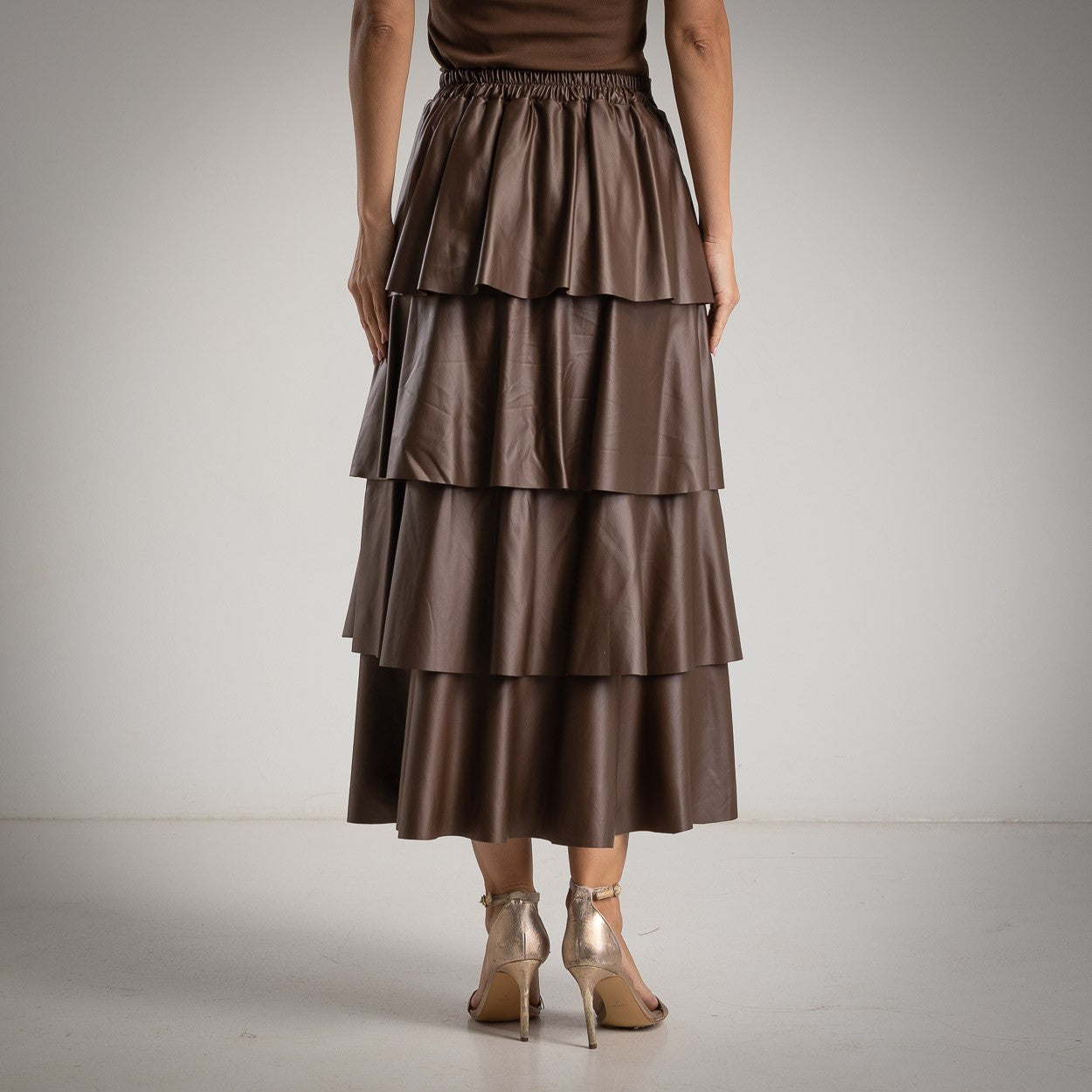 FALDA ECOPIEL 3 VOLANTES