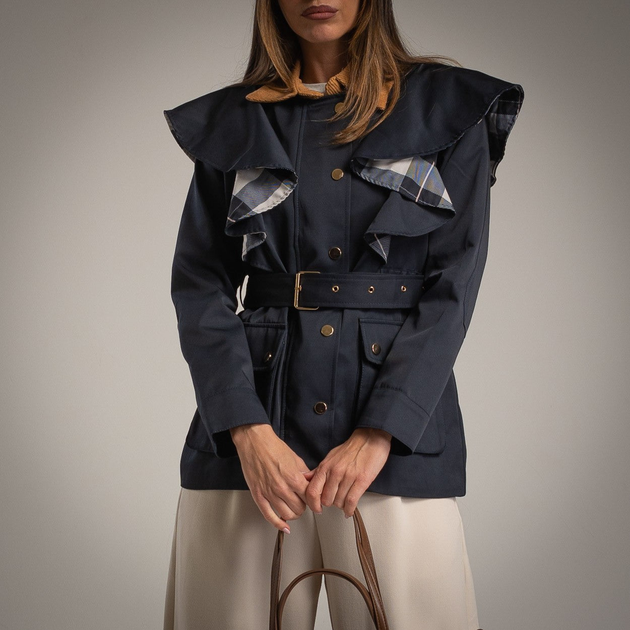 TRENCH VOLANTES CUADROS