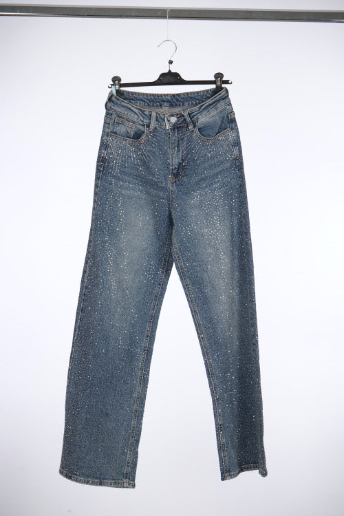 PANTALÓN DENIM TACHAS
