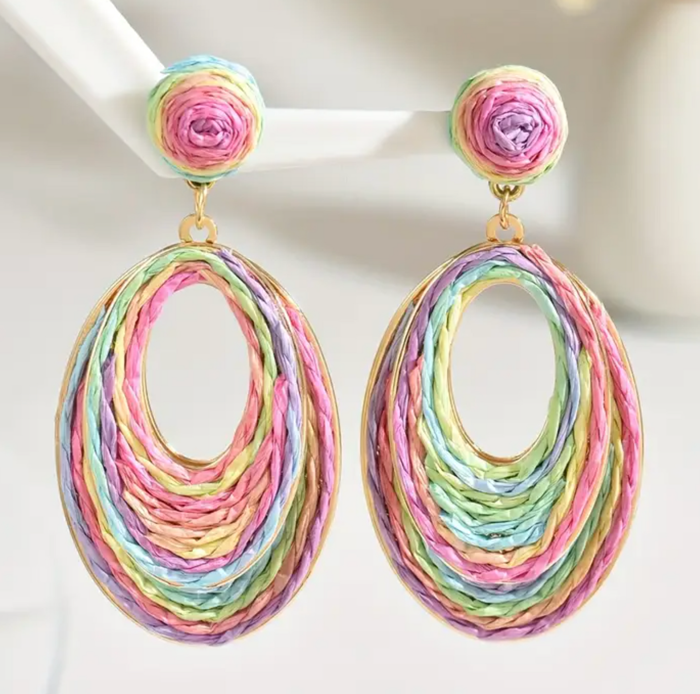PENDIENTES OVALADOS RAFIA