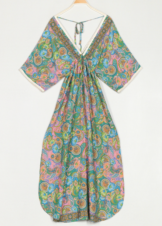 VESTIDO ESTAMPADO CON PUNTILLA
