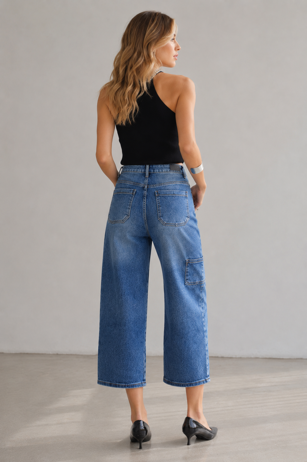 JEANS CROPPED BOLSILLO LATERAL