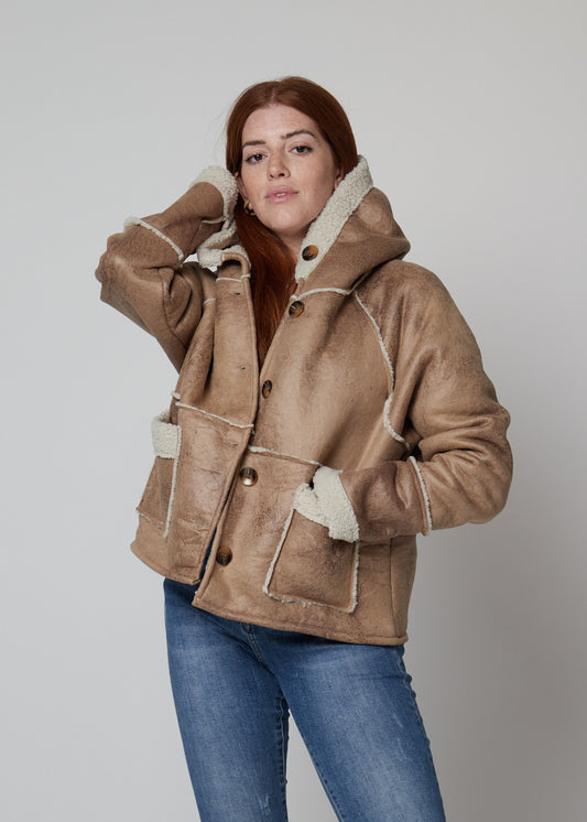 CHAQUETA BORREGUILLO