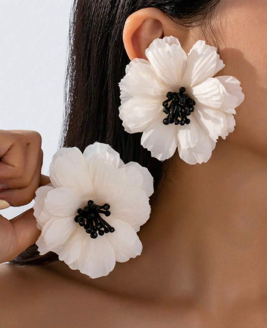 PENDIENTE TEJIDO MAXI FLOR