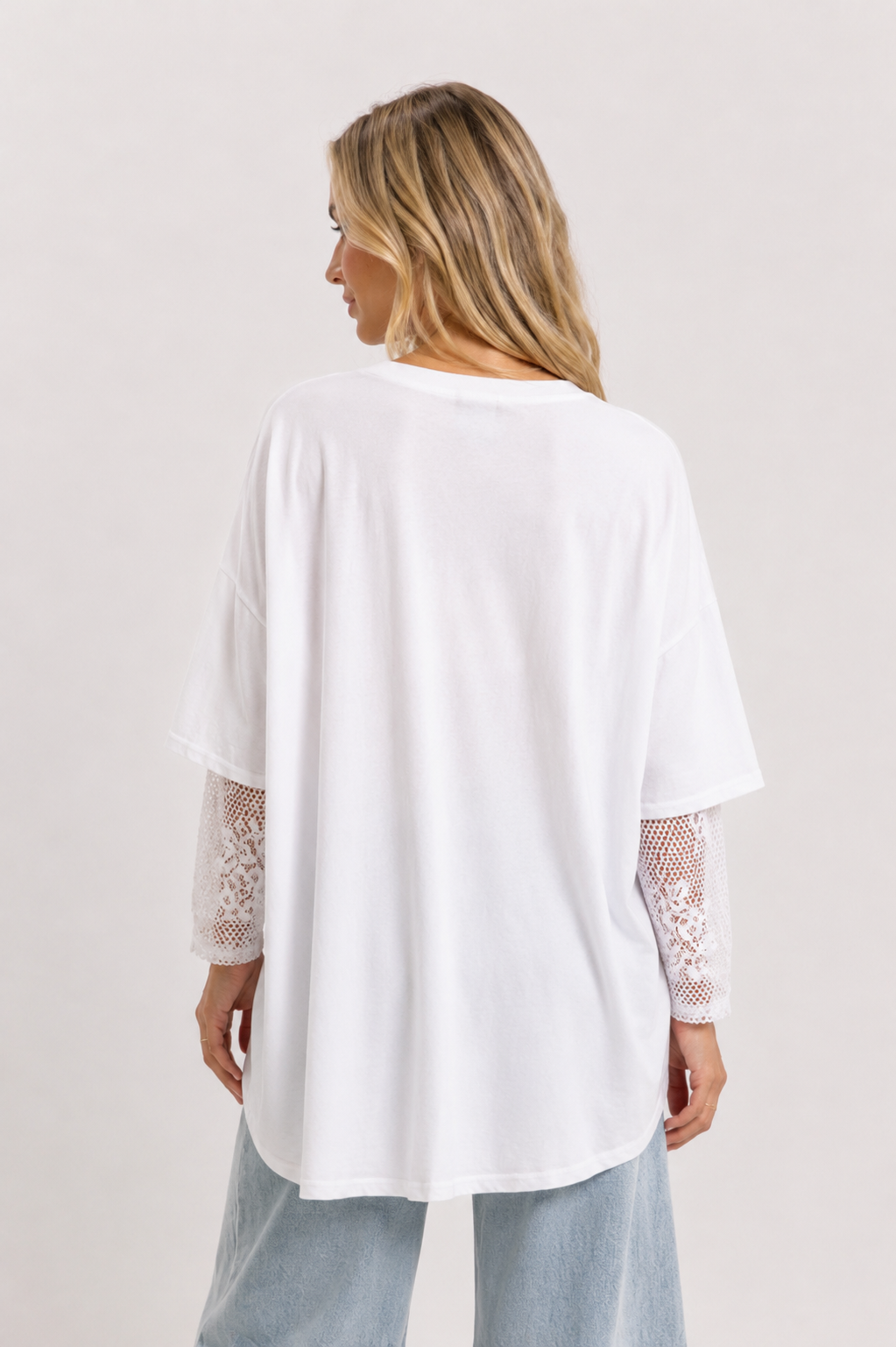 CAMISETA AMORE ENCAJE