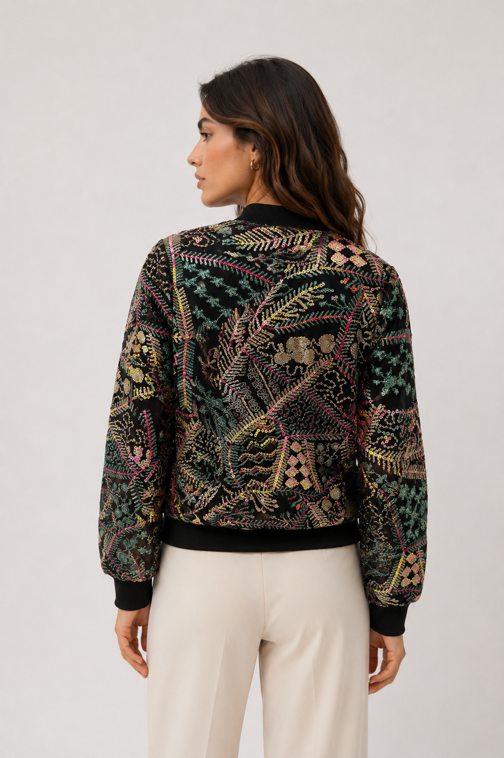 BOMBER LENTEJUELAS CORTA