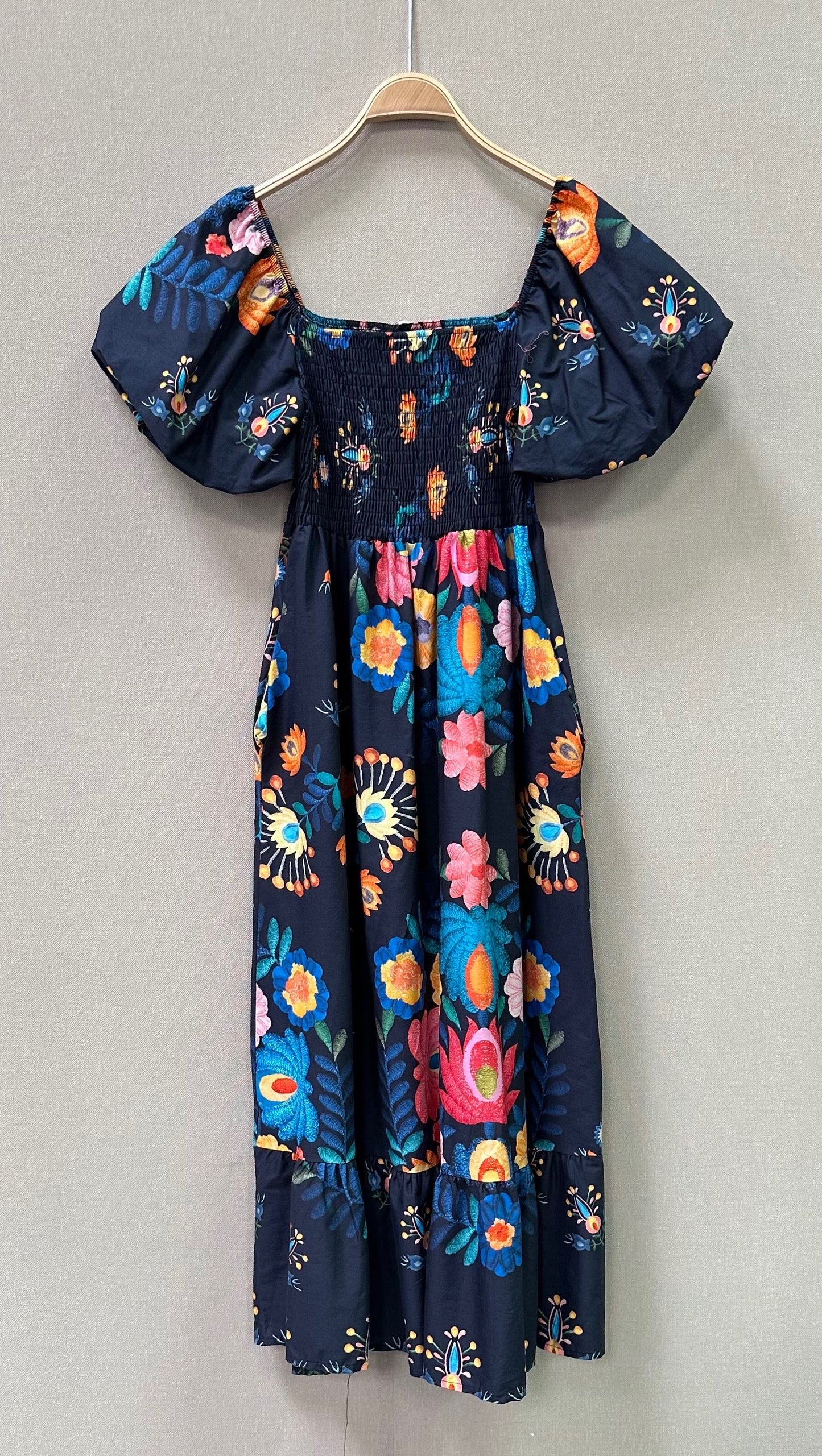 VESTIDO FLORAL