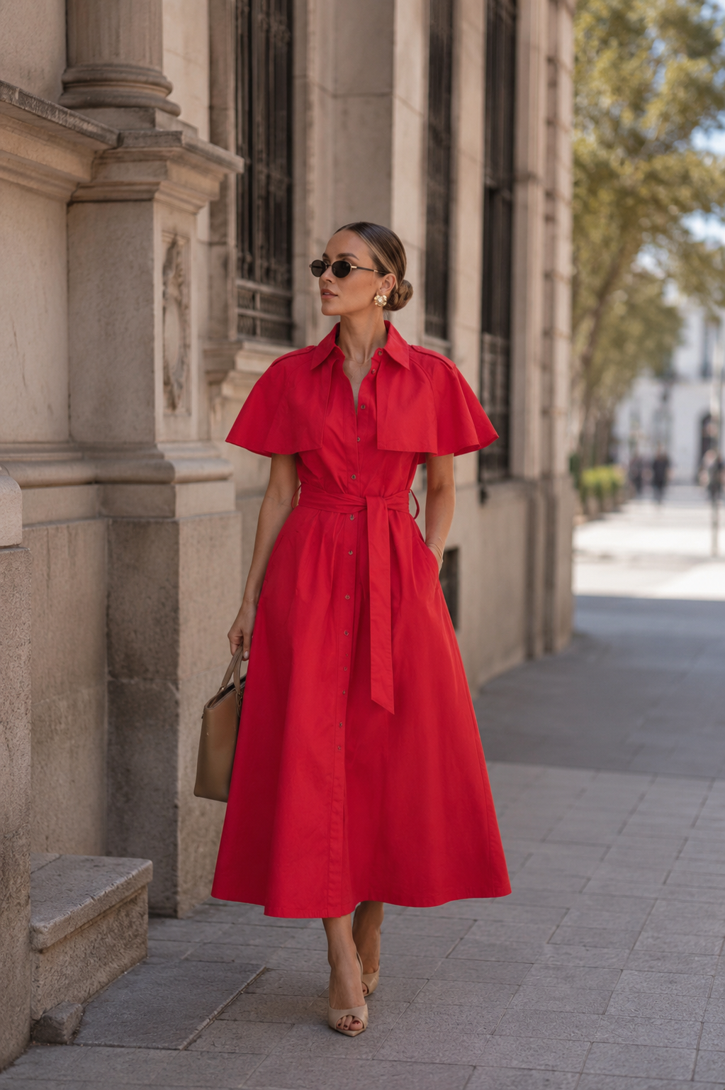 VESTIDO CAMISERO CON CAPA
