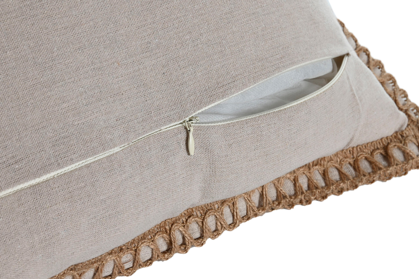 COJIN ALGODON FLECOS BEIGE